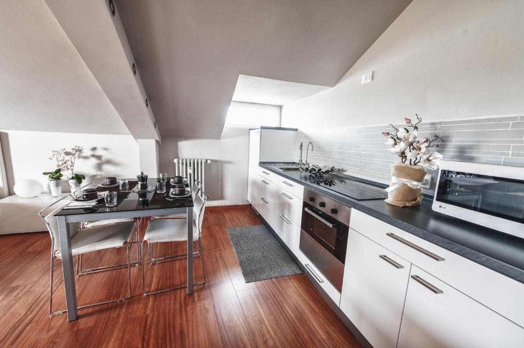 Cute & Cozy Terrace Appartement Bergamo Kamer foto